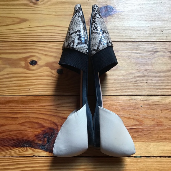 Tahari Eliss Beige Snakeskin Pointed Toe Flats, EUC, 10M - Picture 7 of 12